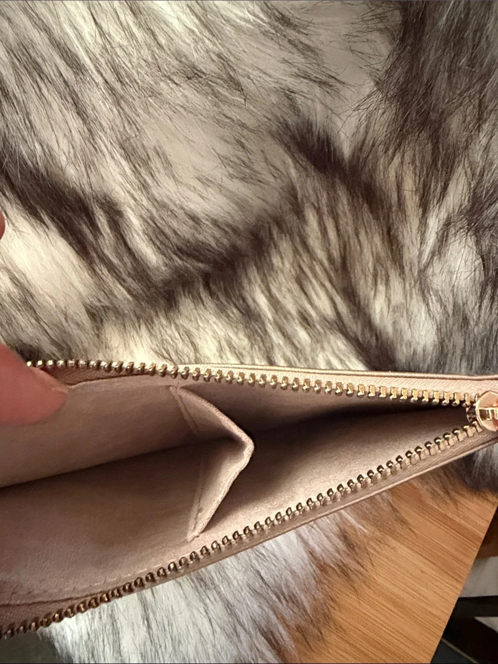 Kendra Scott Nude Blush Zip pouch